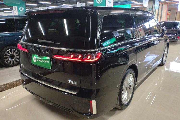 Used VOYAH Dream 2022 0-Emission Version Plus Intelligent Driving Package 475 km