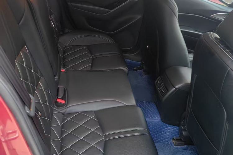 Used Mazda Mazda 3 Axela 2017 Hatchback 2.0L Automatic Luxury Model Emission Standard China V
