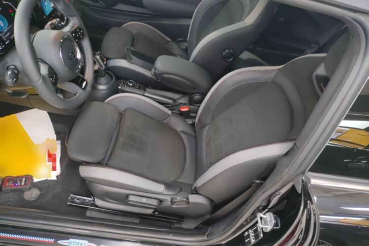 Used  MINI 2023 Updated 2.0T COOPER S Racing Driver
