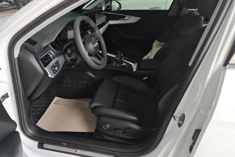Used Audi A4L 2020 40 TFSI Fashion Dynamic Model

