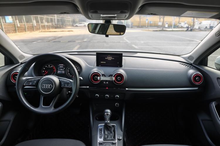 Used Audi A3 2018 30th Anniversary Edition Sportback 35 TFSI Ambition Model