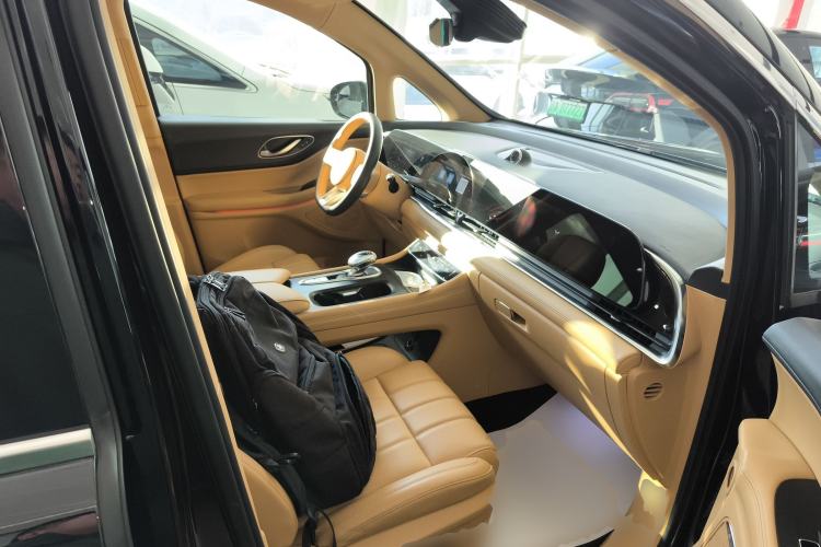 Used VOYAH Dream 2022 Low-Carbon Edition Plus Intelligent Driving Package
