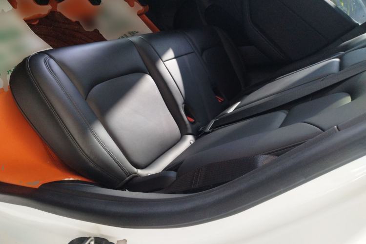 Used Tesla Model Y 2021 Standard Range Rear-Wheel Drive Version
