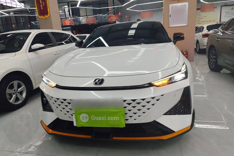 Used Changan UNI-V 2024 1.5T Prestige Sport Edition