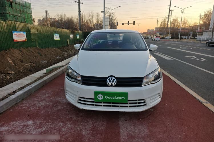 Used Volkswagen Jetta 2015 1.6L Manual Fashion Edition