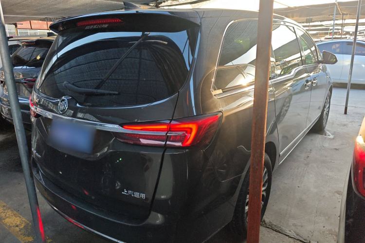 Used Buick GL8 2021 Land Cruiser Executive Class 652T Luxury Model
