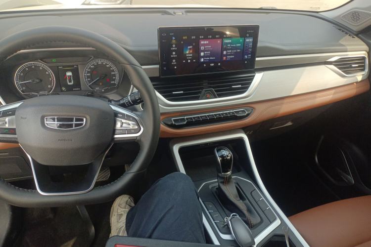 Used Geely Auto Vision X6 2020 1.4T CVT Luxury Edition
