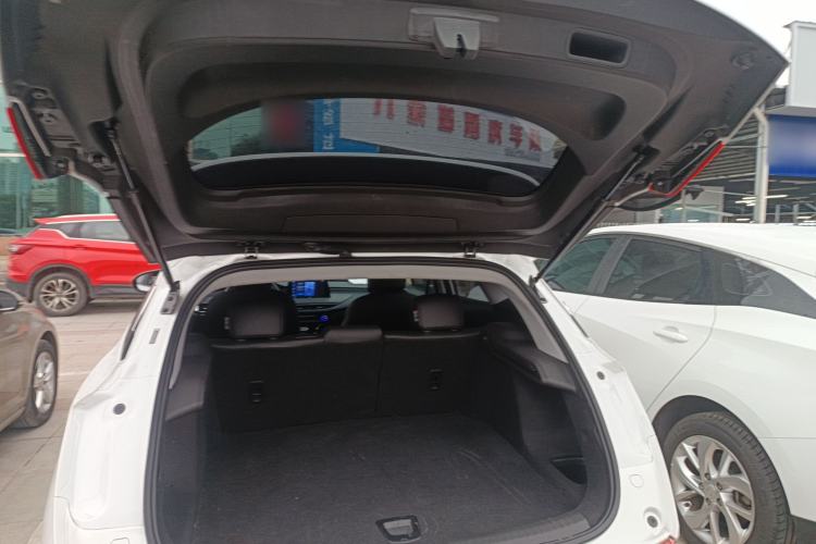 Used Buick Velite 6 2023 Revised Version 430 km Range – Commuter Edition
