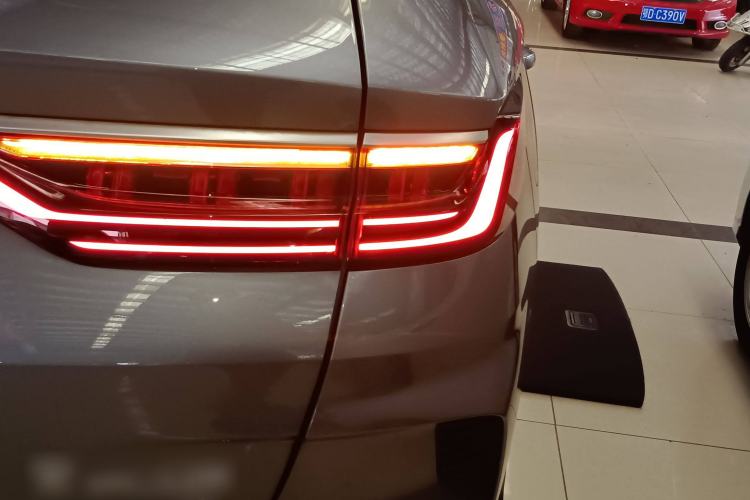 Used BYD Song PLUS New Energy 2021 DM-i 110KM Flagship PLUS 5G Edition
