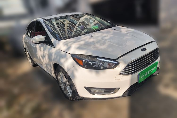 Used Ford Focus 2018 Sedan Classic EcoBoost 180 Automatic Elite Model