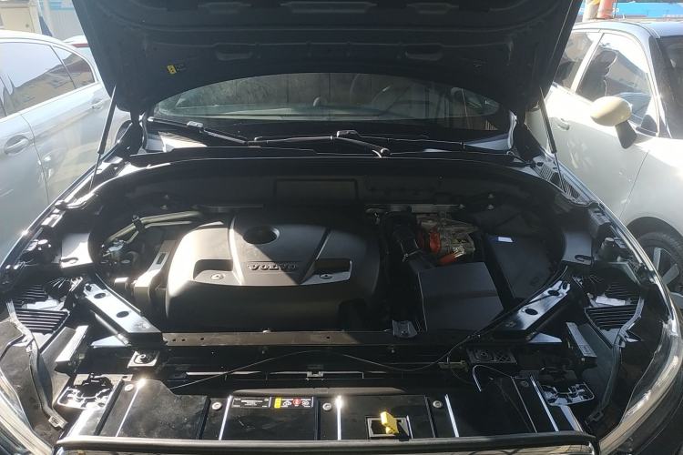 Used Volvo XC60 New Energy 2024 T8 Plug-in Hybrid Long-Range All-Wheel Drive Smart Luxury Edition
