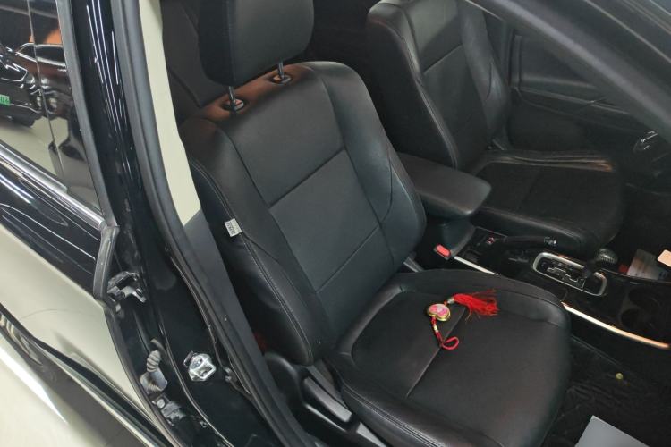 Used Mitsubishi Outlander 2017 2.0L Two-Wheel Drive Glory Edition 5 Seats