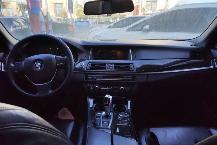 Used BMW 5 Series 2014 525Li Luxury Design Package