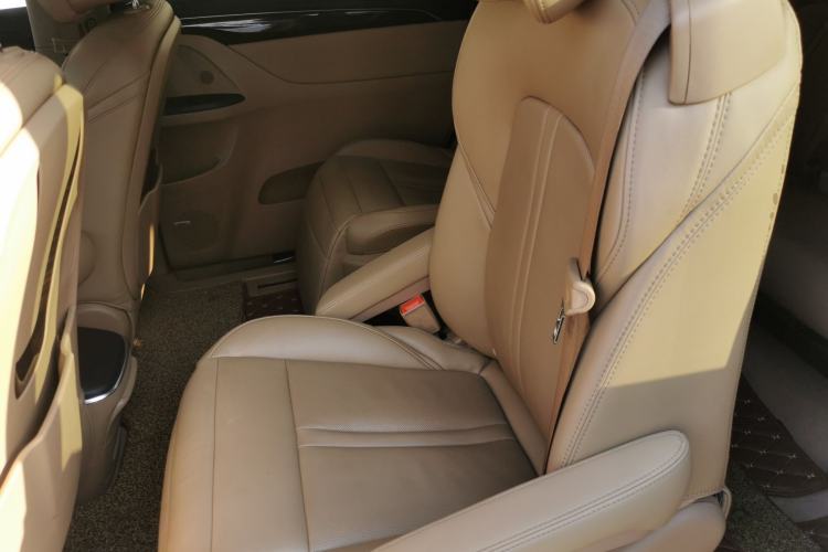 Used Buick GL8 2017 ES 28T Flagship Model China V Standard
