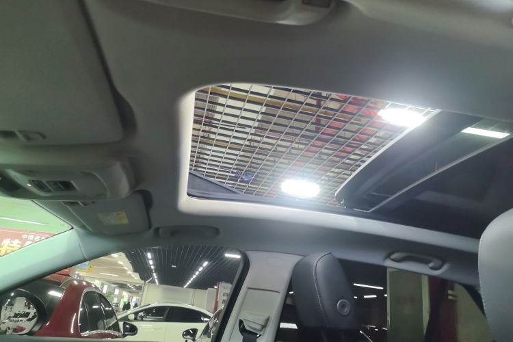 Used Buick Envision 2022 Facelift Encore S 552T Two-Wheel-Drive Luxury Model