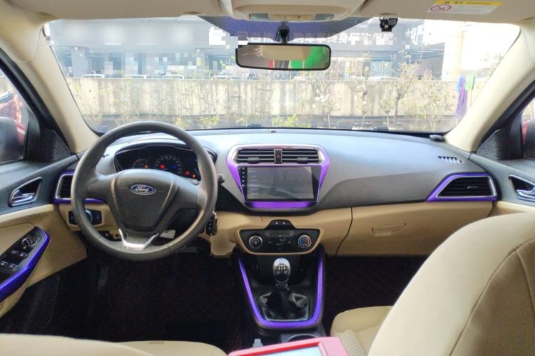 Used Ford Escort 2015 1.5L Manual Comfort Model
