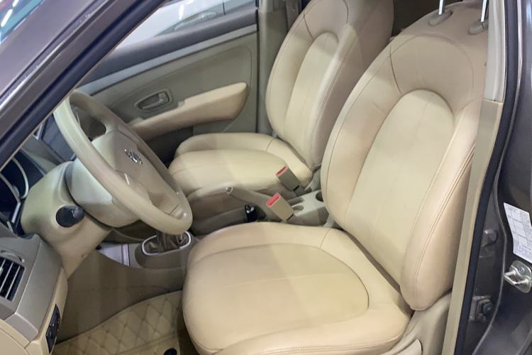 Used Nissan Sylphy 2016 Classic 1.6XE Manual Leading Edition
