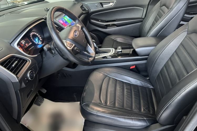 Used Ford Edge 2018 EcoBoost 245 Two-Wheel-Drive Platinum Edition 7-Seater China V Emission Standard