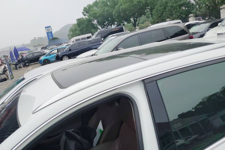 Used Buick Envision 2017 28T Four-Wheel Drive Elite Model
