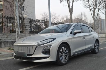 Used Hongqi E-QM5 2022 431 km Charge & Enjoy Edition
