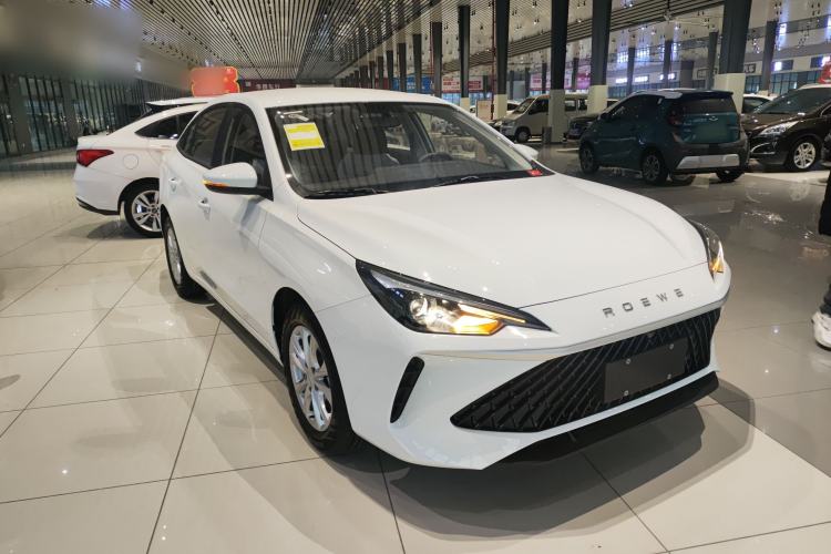 Used Roewe i5 2026 Model 1.5L Manual Comfort Version