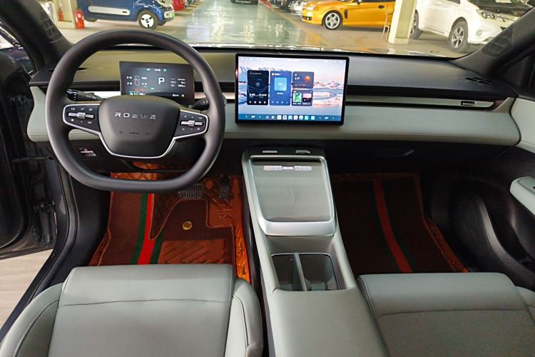 Used Roewe D6 2025 450km Deluxe Edition
