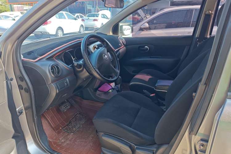 Used Nissan Livina 2013 1.6XE CVT Comfort Edition
