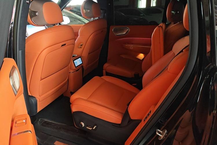 Used Lynk & Co 900 2025 1.5T Ultra
