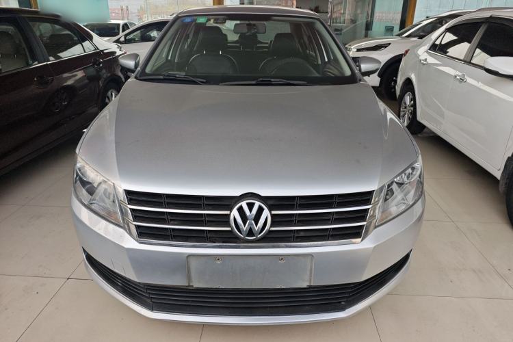 Used Volkswagen Lavida 2013 Revised Classic 1.6L Manual Fashion Edition