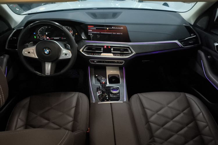 Used BMW X5 2022 xDrive 30Li M Sport Package
