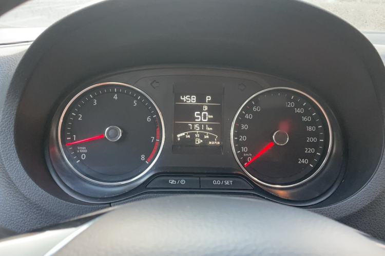 Used Volkswagen Polo 2016 1.6L Automatic Comfort Model