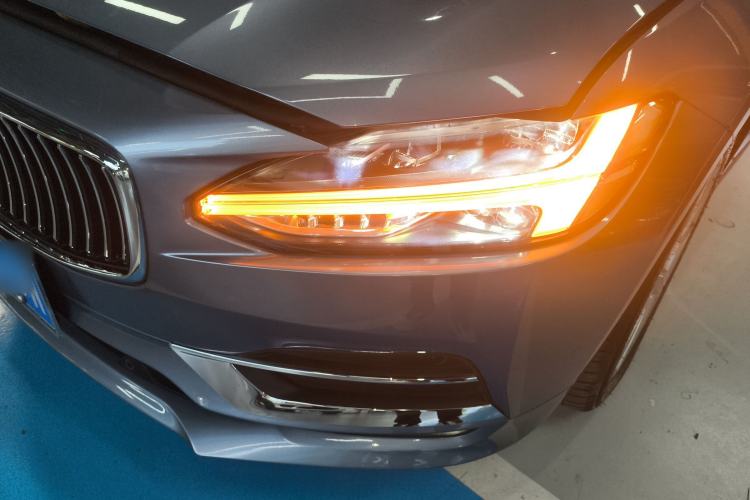 Used Volvo S90 2020 T5 Zhiyi Luxury Edition