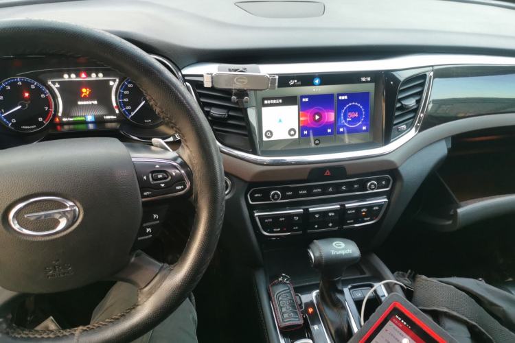 Used GAC Trumpchi GS8 2017 320T Two-Wheel Drive Luxury Smart Connectivity Version (7 Seats)
