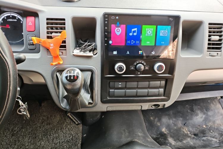 Used Foton Scenic G9 2021 2.4L Gasoline Commercial Version Long Wheelbase High Roof 6-Seater with Clear Windows Model 4K22D4M
