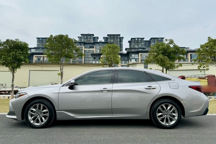 Used Toyota Avalon 2021 2.5L Luxury Edition
