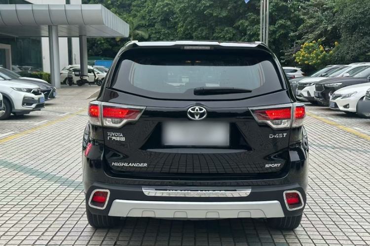 Used Toyota Highlander 2017 2.0T Two-Wheel Drive Luxury Edition 7 Seats
