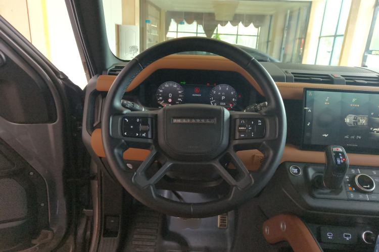 Used Land Rover Defender 2023 Facelift 110 3.0T P400 X
