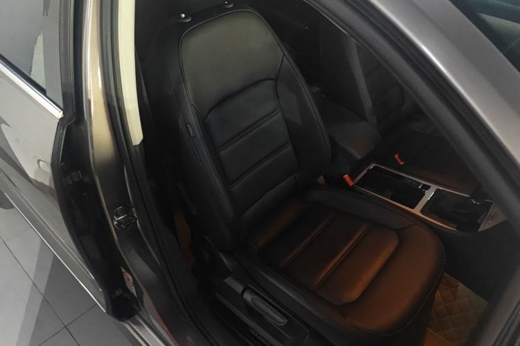 Used Volkswagen Passat 2014 1.8TSI DSG Prestige Edition
