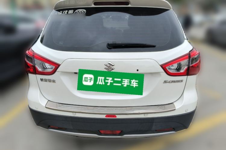 Used Suzuki S-Cross 2015 1.6L CVT Two-Wheel Drive Elite Version