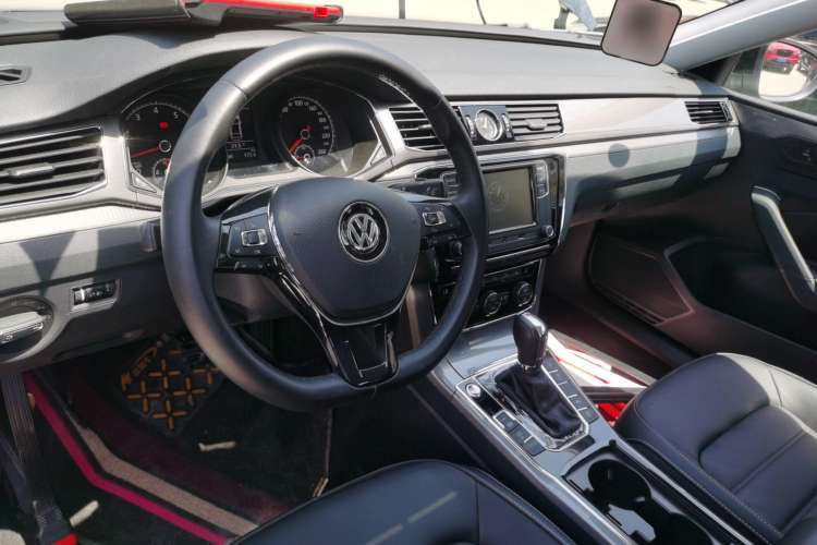 Used Volkswagen Passat 2017 330TSI DSG Luxury Edition