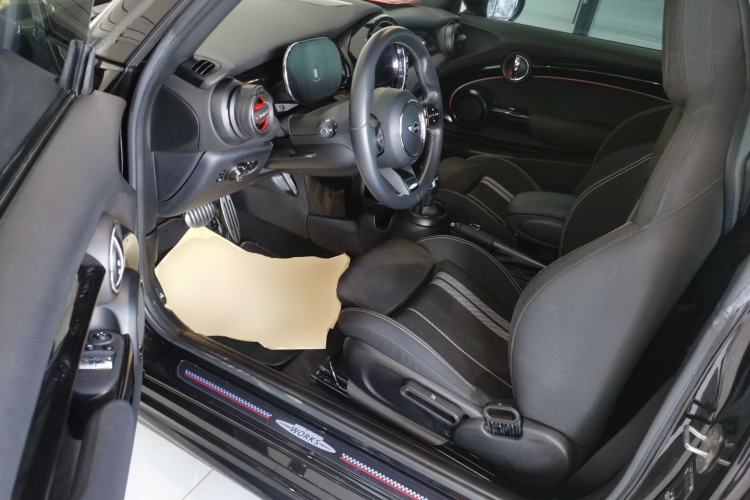 Used  MINI 2022 1.5T COOPER Black Badge Special Edition