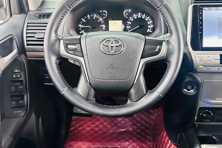 Used Toyota Prado 2018 3.5L Automatic TX
