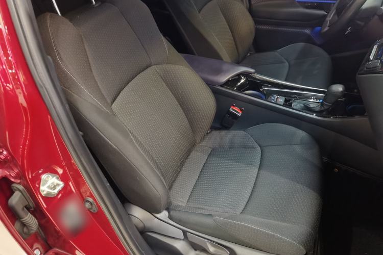 Used Toyota IZOA 2020 2.0L Enjoy Edition
