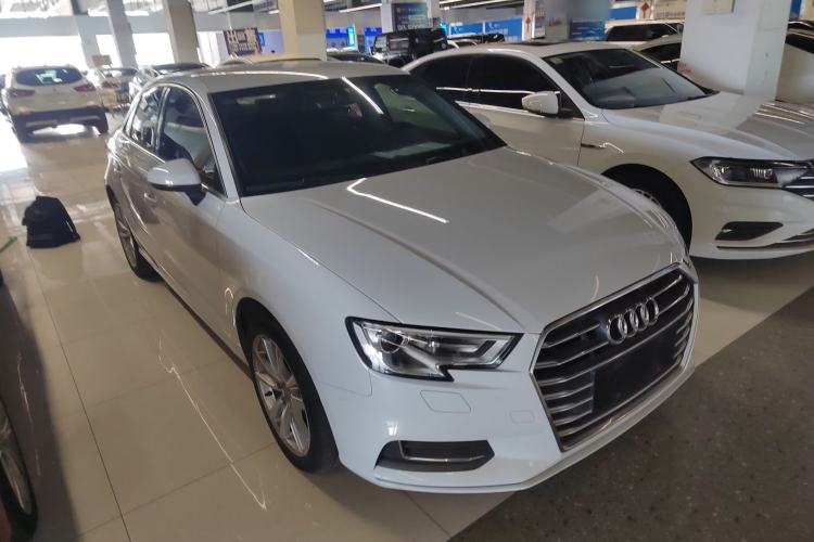 Used Audi A3 2019 Limousine 35 TFSI Ambition China V