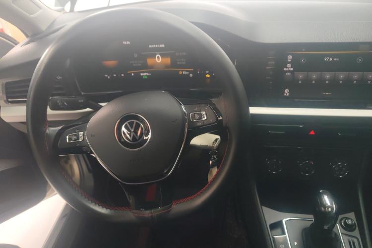 Used Volkswagen Lavida 2022 1.5L Automatic Comfort Edition
