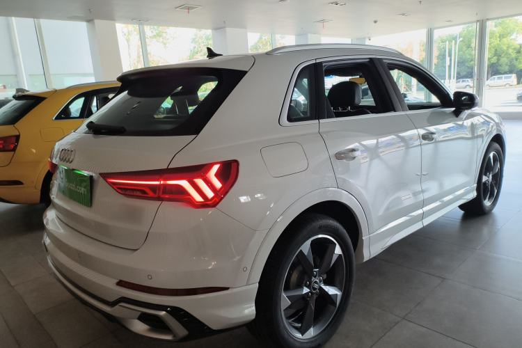 Used Audi Q3 2024 35 TFSI Fashion Dynamic Edition
