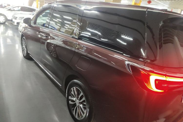 Used Buick GL8 2023 ES Lu Zun Deluxe Model
