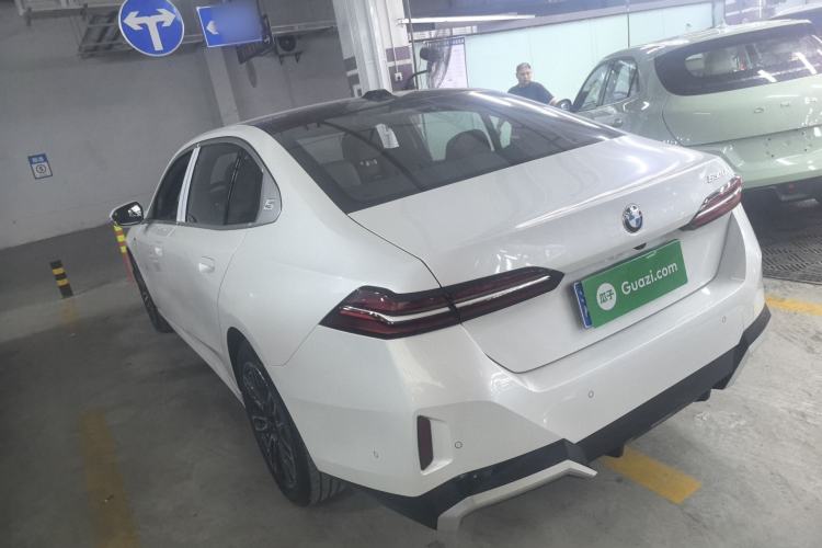 Used BMW 5 Series 2024 525Li M Sport Package
