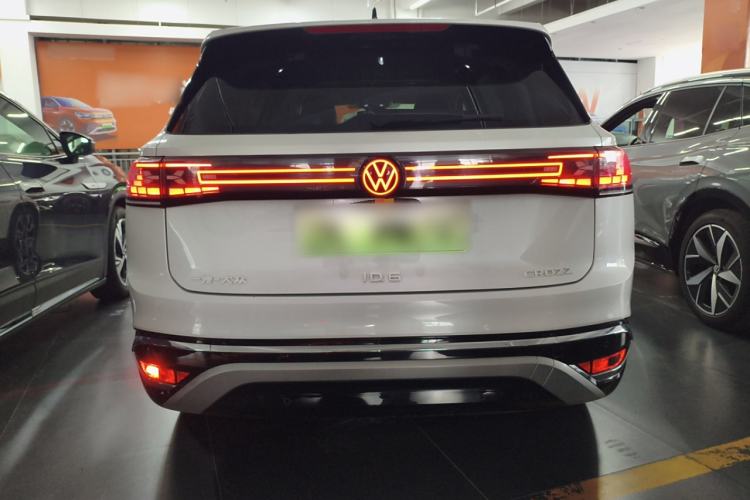 Used Volkswagen ID.6 CROZZ 2022 Long-Range PRO Edition
