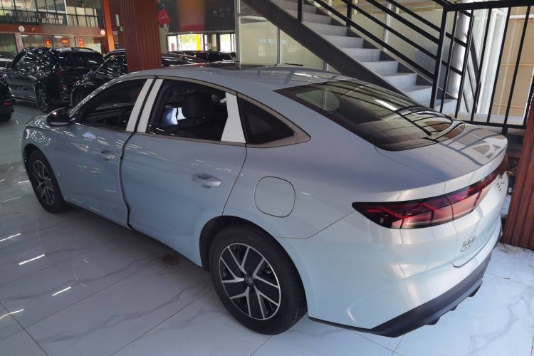 Used BYD Qin L 2024 DM-i 120KM Leading Model
